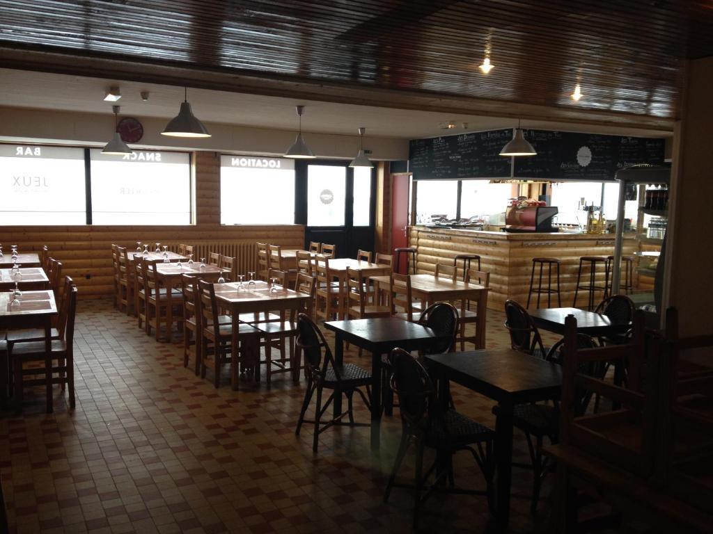 Hôtel Le Tuc de l'Etang Boutx Ngoại thất bức ảnh